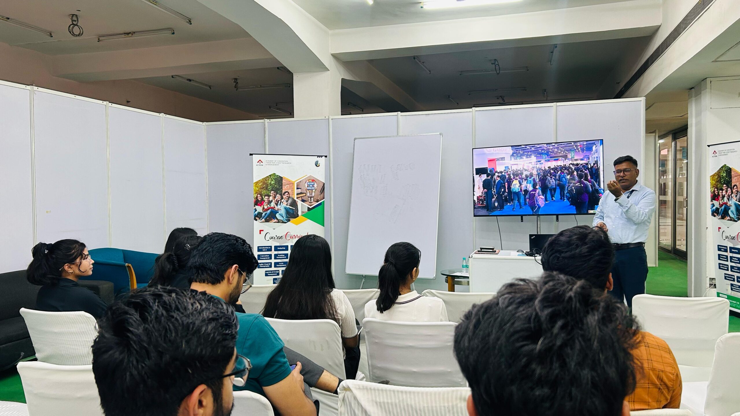 WhatsApp Image 2025-05-05 at 10.39